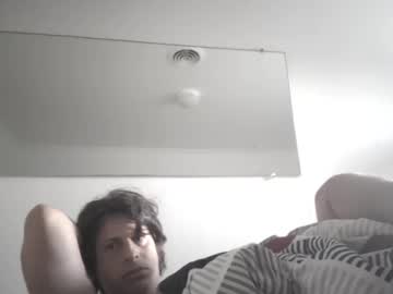 Johnjohn90909 Chaturbate stream image from July 31, 2025