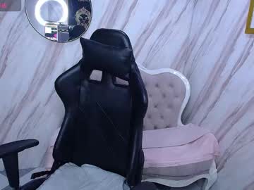 Violeth_B Chaturbate stream image from July 31, 2025