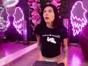Milla_Davis Chaturbate stream image from July 31, 2025