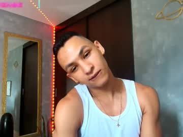Liuscast_22 Chaturbate stream image from July 31, 2025