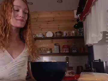 Emiliyafox Chaturbate stream image from July 31, 2025