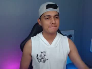 Justagamerxxx Chaturbate stream image from July 31, 2025