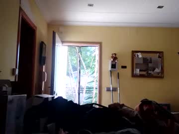 Patricktwinslutgirl Chaturbate stream image from July 31, 2025
