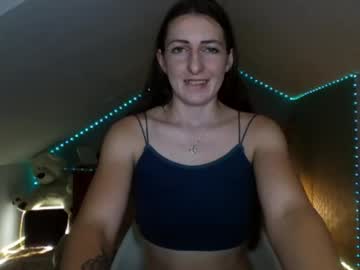 Amilune Chaturbate stream image from July 31, 2025