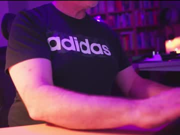 Energybra Chaturbate stream image from July 31, 2025