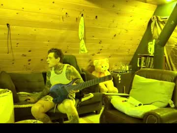 Siphonophorstrings Chaturbate stream image from July 31, 2025