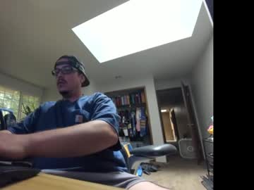 Tommyrico10 Chaturbate stream image from August 01, 2025