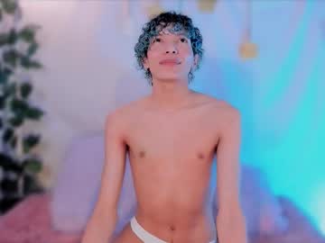 Im_Alejo Chaturbate stream image from August 01, 2025