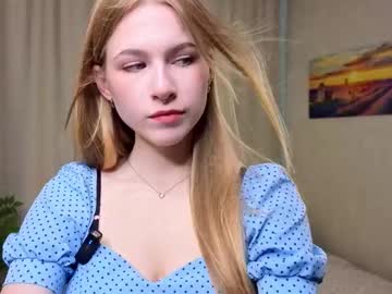 Rashidagiczewski Chaturbate stream image from August 01, 2025