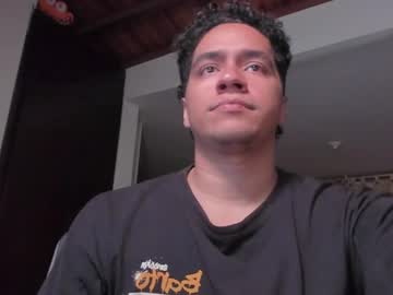 Masterjuanc Chaturbate stream image from August 01, 2025