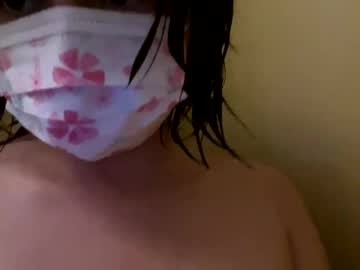 Gray4us Chaturbate stream image from August 01, 2025
