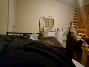 Seventynoob Chaturbate stream image from August 01, 2025