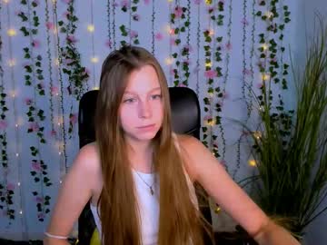 Taya_Fever Chaturbate stream image from August 01, 2025