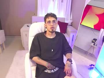 Damian_Ars Chaturbate stream image from August 01, 2025