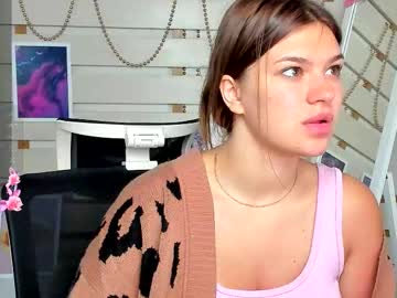 Monika_Youu Chaturbate stream image from August 01, 2025