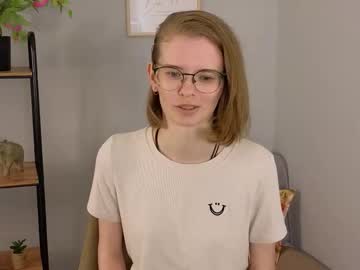 Karen_Ryan Chaturbate stream image from August 01, 2025