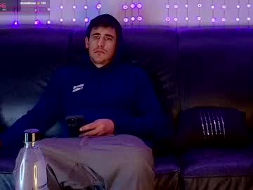 Damienslick Chaturbate stream image from August 01, 2025