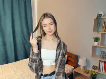 Paulettelafevre Chaturbate stream image from August 01, 2025