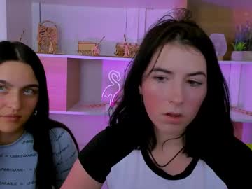 Elsa_Fire Chaturbate stream image from August 01, 2025
