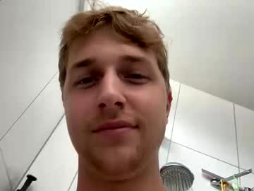 Jakeset010 Chaturbate stream image from August 01, 2025