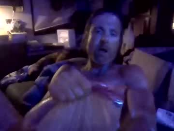 Rioth20explorer Chaturbate stream image from August 01, 2025