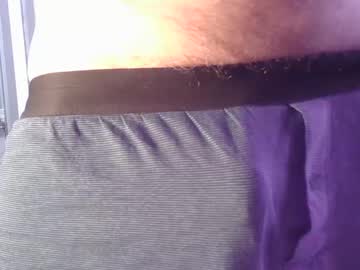 Baddingtonbear Chaturbate stream image from August 01, 2025