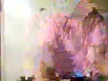 Elmario24 Chaturbate stream image from August 01, 2025
