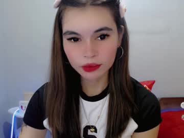 Manilynforyou Chaturbate stream image from August 01, 2025