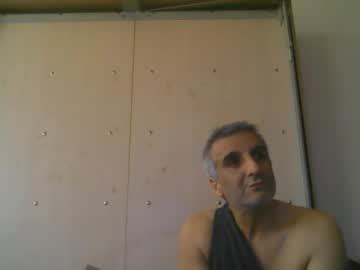 0luvmonkey Chaturbate stream image from August 01, 2025