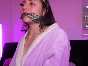 Sophy_Smilesweet Chaturbate stream image from August 01, 2025