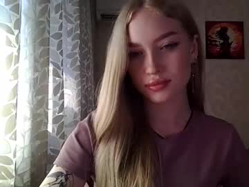 Antonina25443 Chaturbate stream image from August 01, 2025