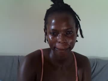 Ebonythunderthighs Chaturbate stream image from August 01, 2025