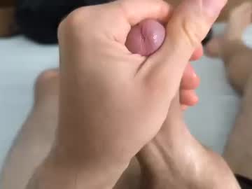 Nekilik1994 Chaturbate stream image from August 01, 2025