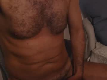 Topbigxxl Chaturbate stream image from August 01, 2025