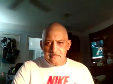 Calilatino_ Chaturbate stream image from August 01, 2025