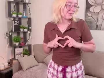 Ilenechrabaszcz Chaturbate stream image from August 01, 2025