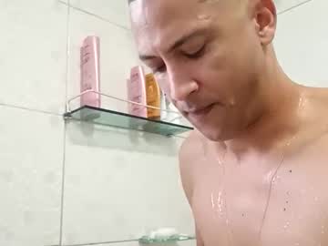 Tonny15710 Chaturbate stream image from August 01, 2025