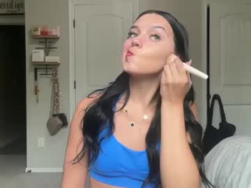 Alyydanielle Chaturbate stream image from August 01, 2025