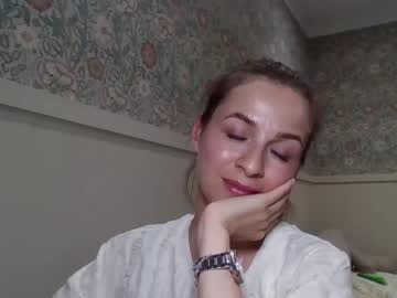 Rainbowrain07 Chaturbate stream image from August 01, 2025