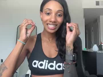 Voidisbambii Chaturbate stream image from August 01, 2025