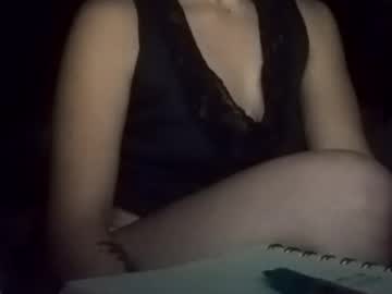 Mumimamita Chaturbate stream image from August 01, 2025