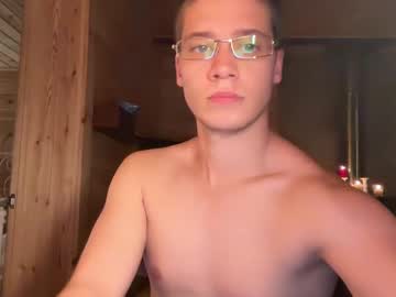 Realsupermichael Chaturbate stream image from August 01, 2025