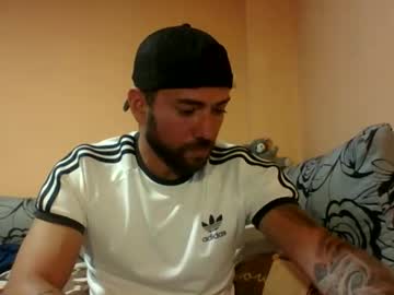 Wallacewoods1 Chaturbate stream image from August 01, 2025