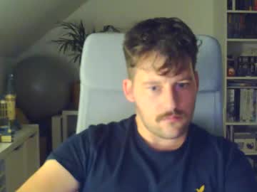 Konstantionxxl4u Chaturbate stream image from August 01, 2025