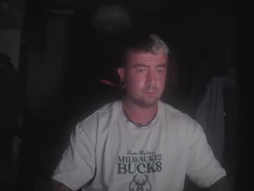 Berto3389 Chaturbate stream image from August 01, 2025
