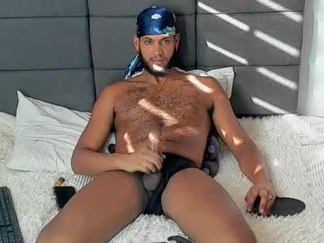 Callmeby_Lebron Chaturbate stream image from August 01, 2025