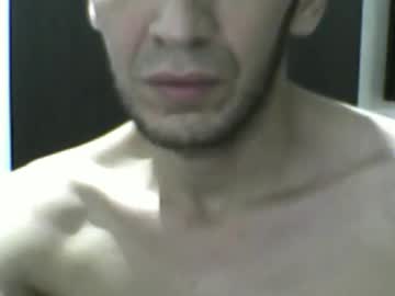 Camiloj25 Chaturbate stream image from August 01, 2025