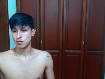 Rowanboy23 Chaturbate stream image from August 01, 2025