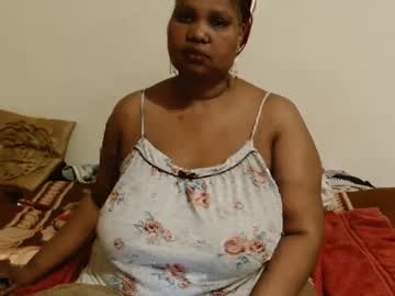 Thicksexymellons Chaturbate stream image from August 01, 2025