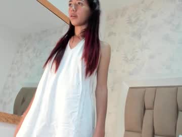 Victoria__04 Chaturbate stream image from August 01, 2025